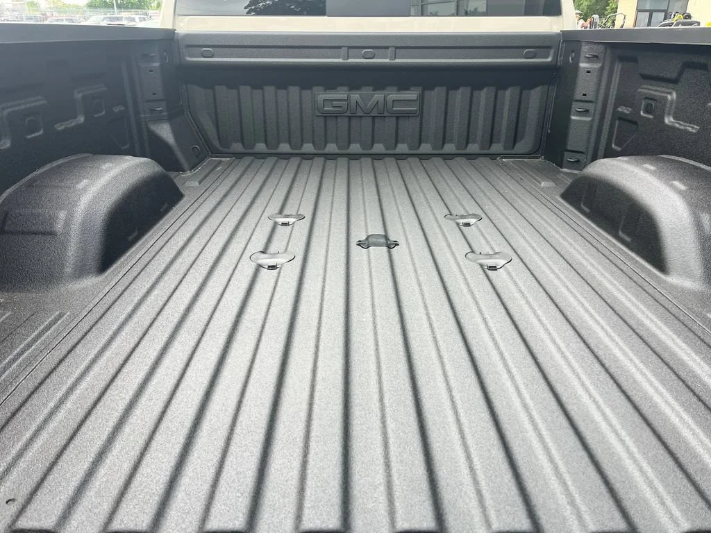 2026 GMC Sierra 2500HD AT4 - Photo 19