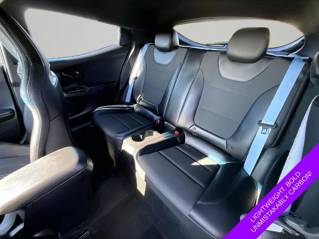 Used 2022 White Hyundai Base image 24