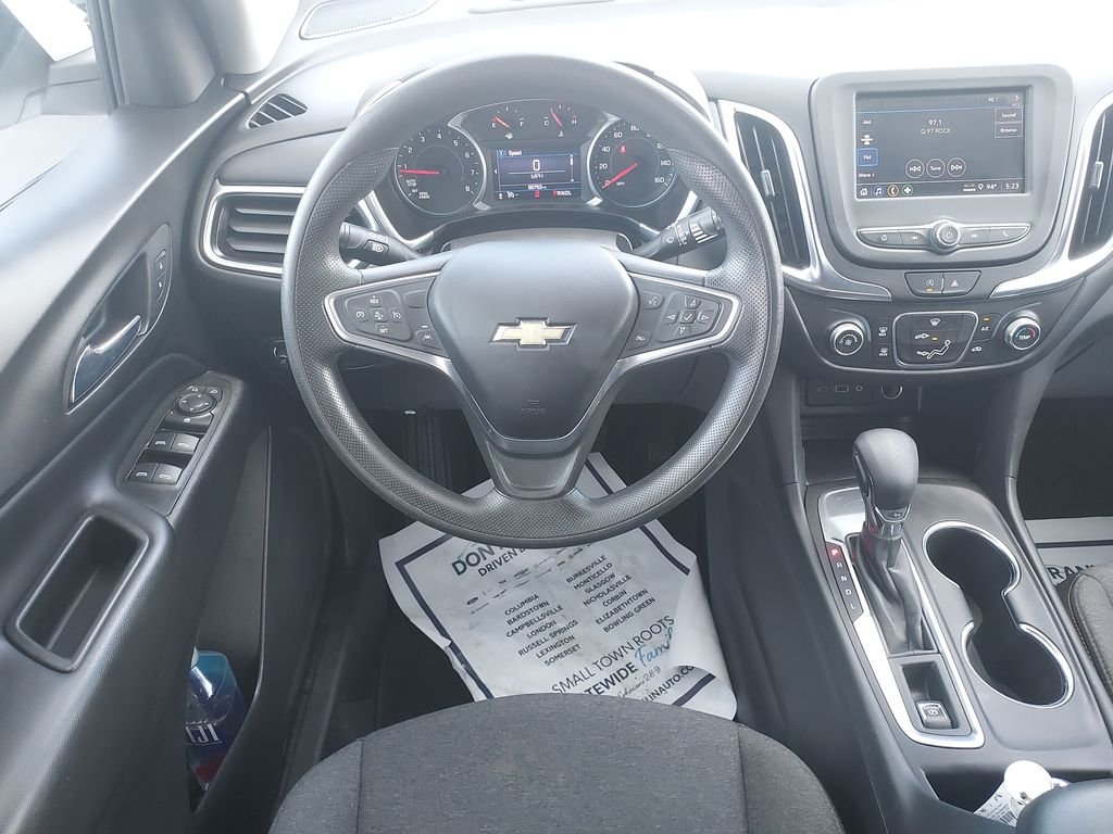 Used 2022 White Chevrolet LT image 16