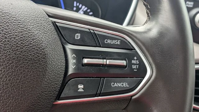 Used 2020 Silver Hyundai SEL image 15