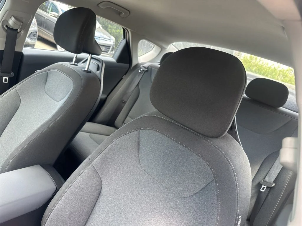 Used 2025 Black Kia LXS image 11