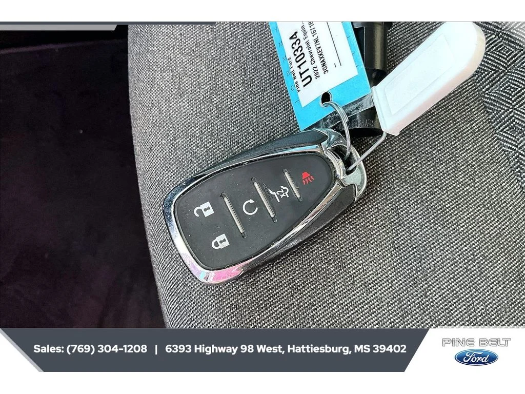 Used 2022 Mosaic Black Metallic Chevrolet LT image 9