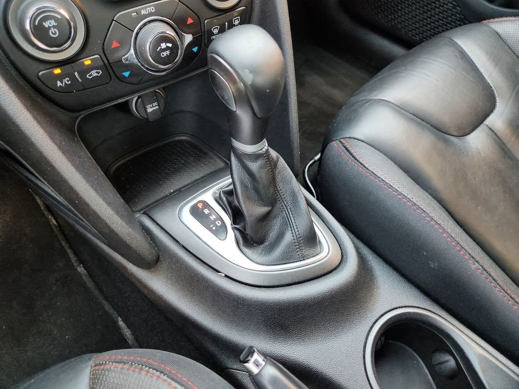Used 2015 Redline 2 Coat Pearl Dodge GT image 20