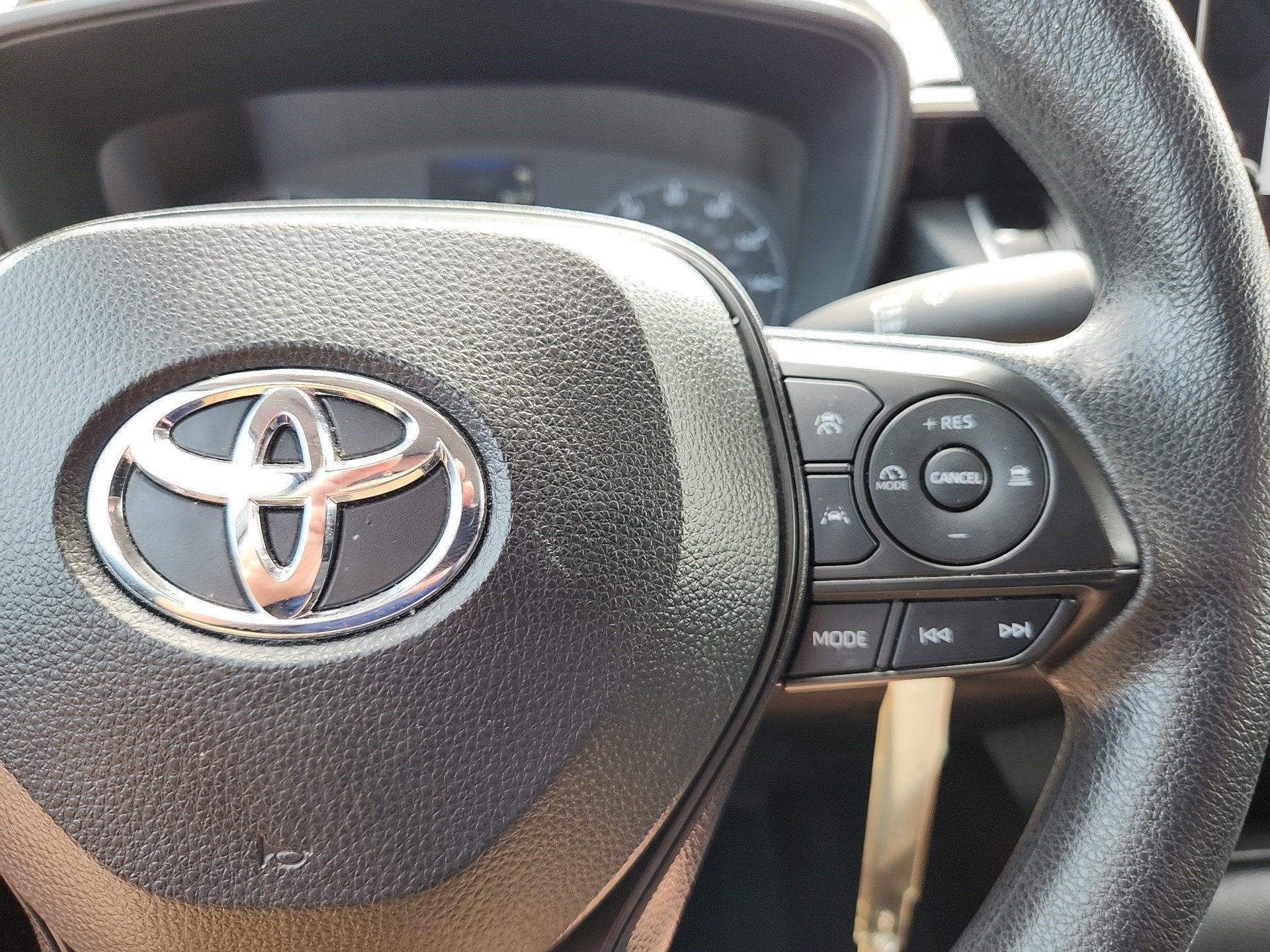 Certified Used 2024 Blueprint Toyota LE image 16