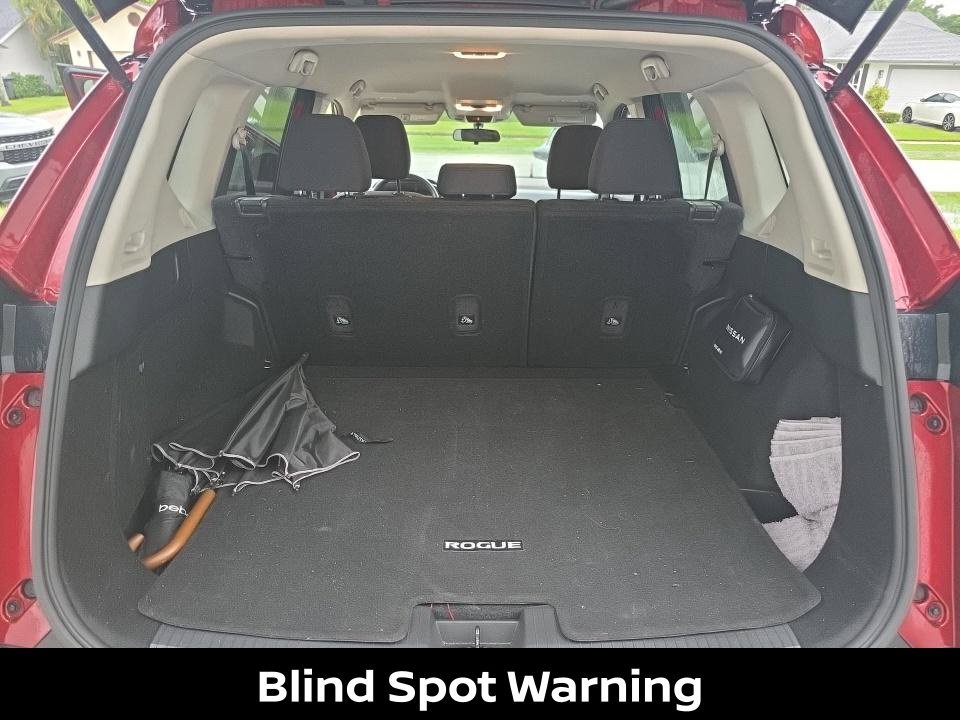 Certified Used 2023 Red Nissan S image 6