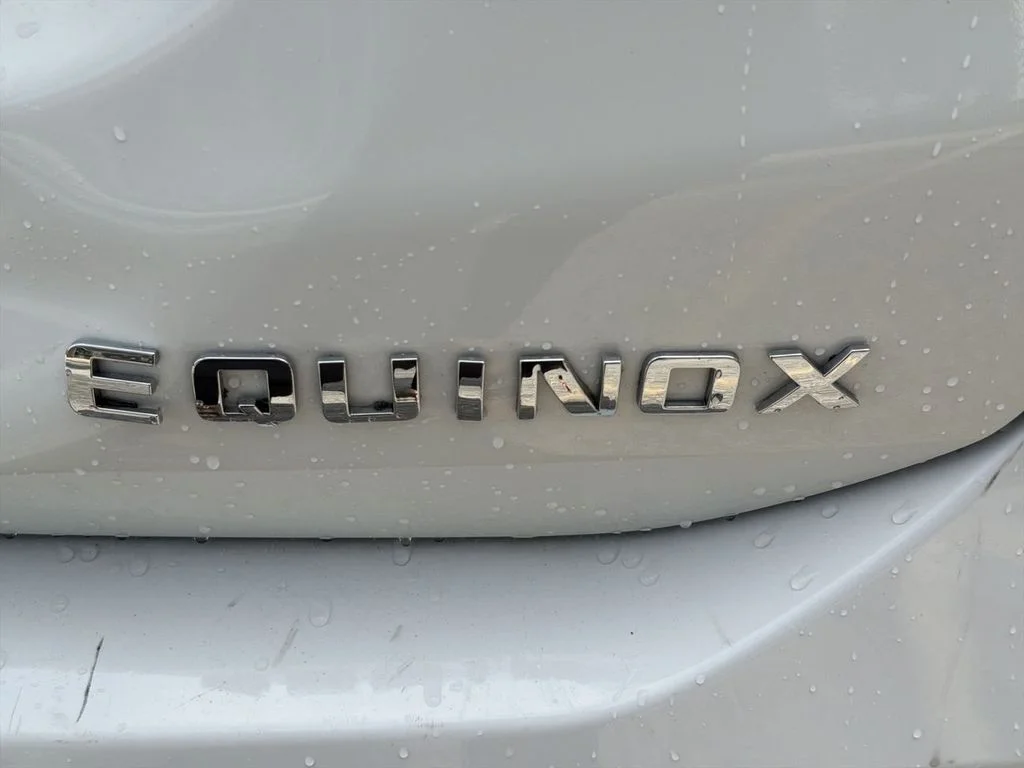 Used 2020 White Chevrolet LT image 31