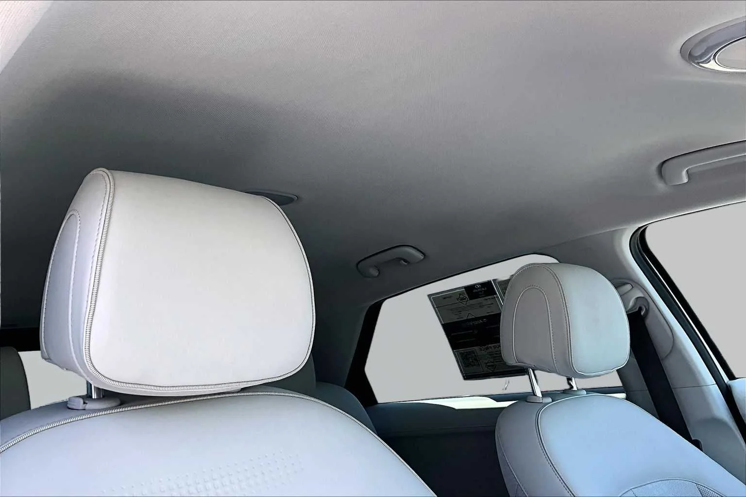 Used 2022 Atlas White Hyundai SEL image 13
