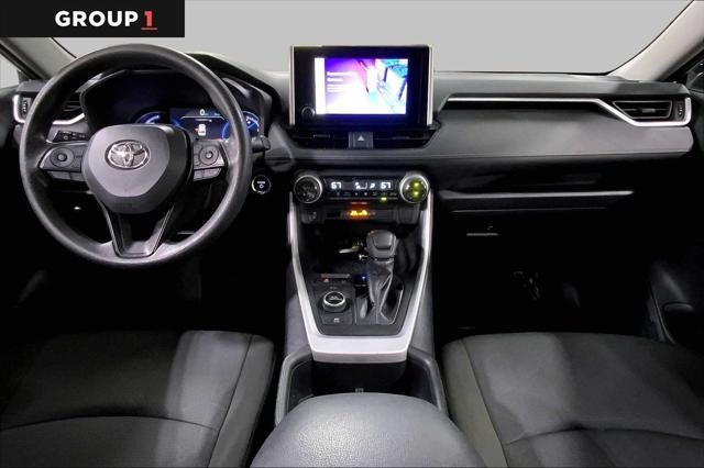 Certified Used 2025 SILVER SKY METALLIC Toyota  image 16