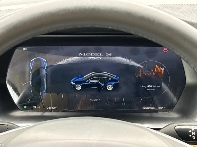 Used 2017 Blue Tesla 75D image 24