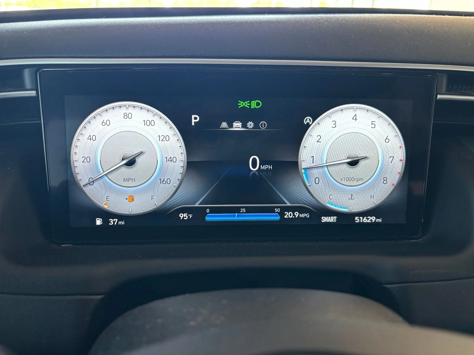 Used 2023 Gray Hyundai SEL image 10