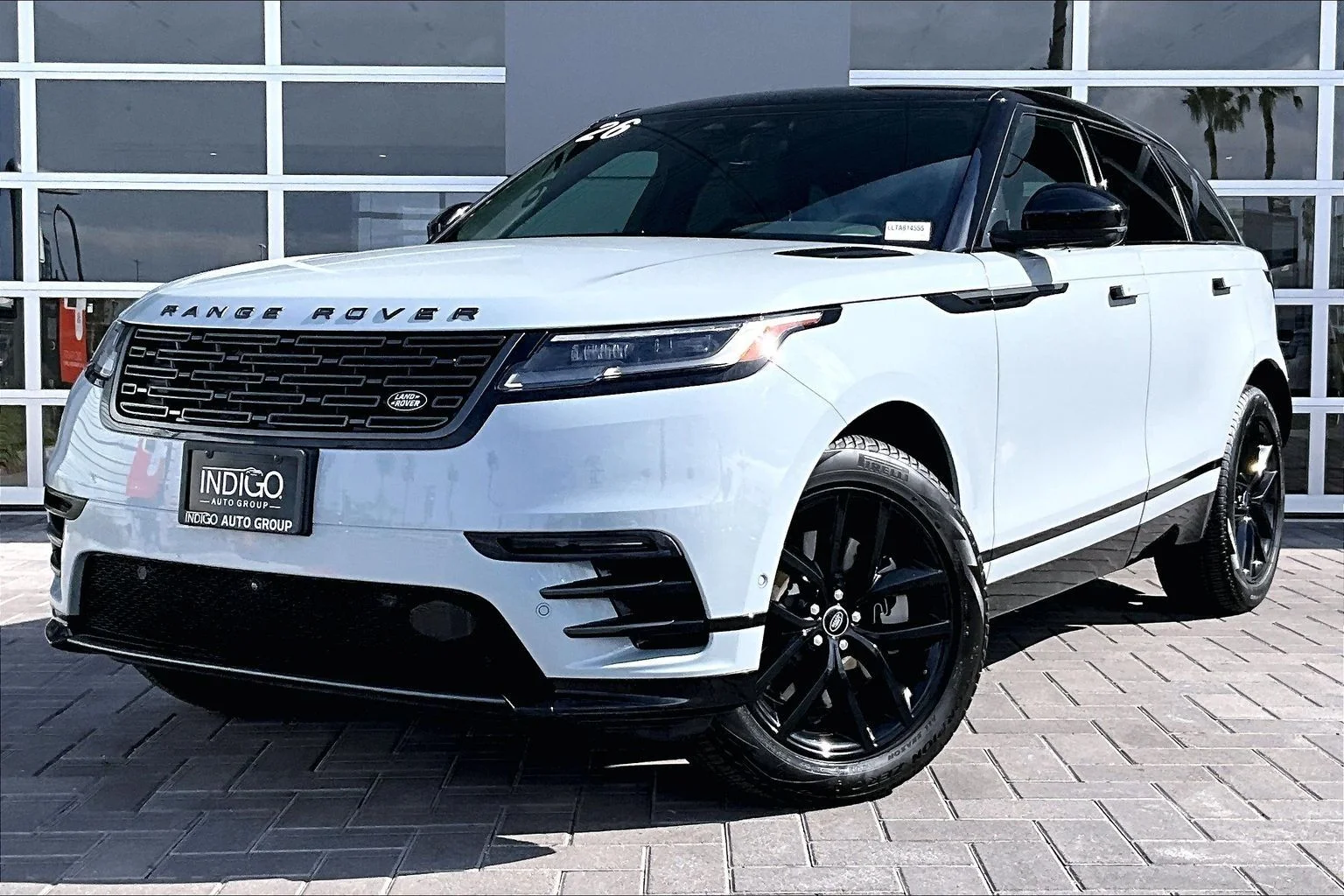 2026 Land Rover Range Rover Velar P250 Dynamic SE's photo