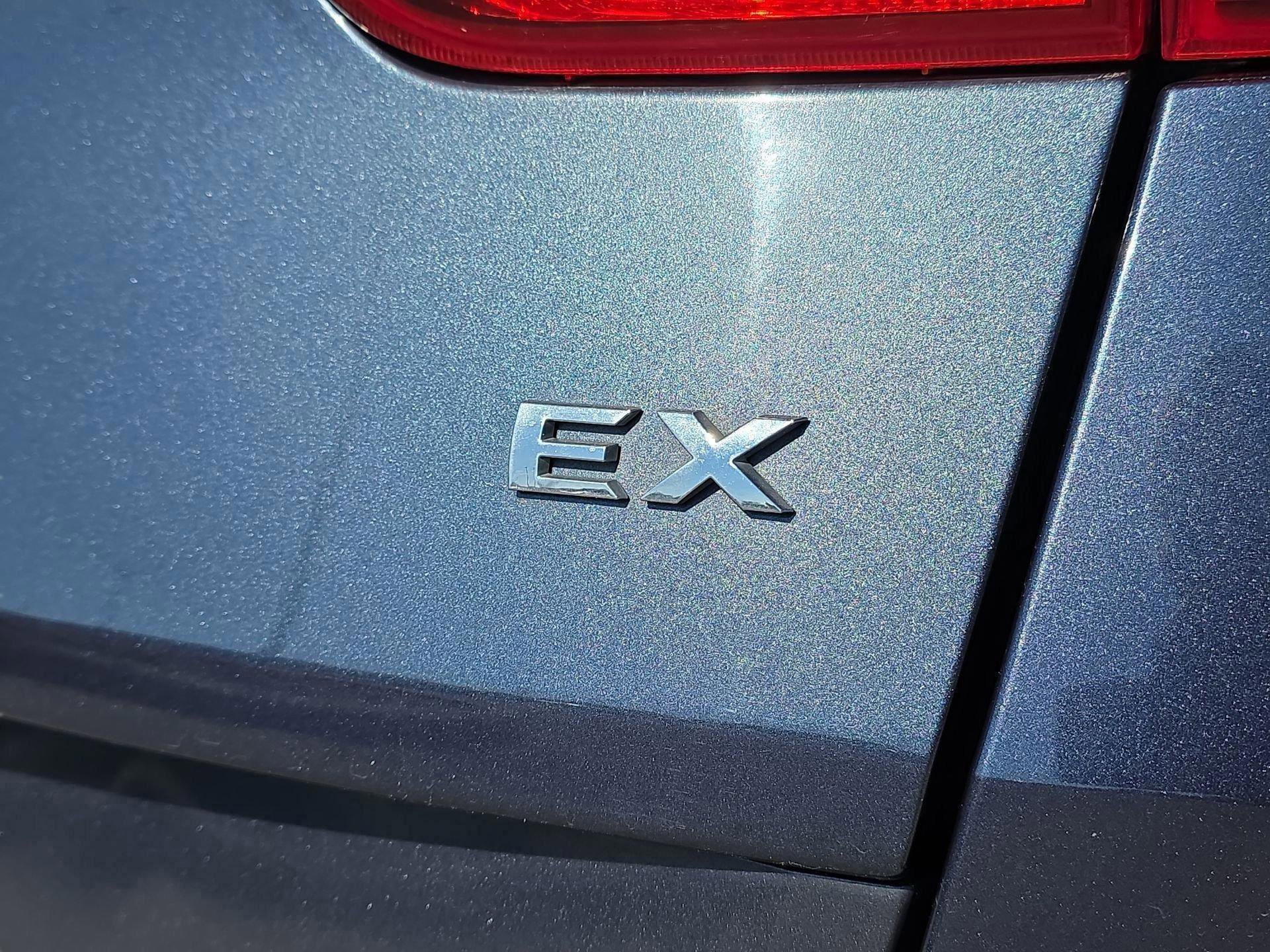 Used 2019 Pacific Blue Kia EX image 34