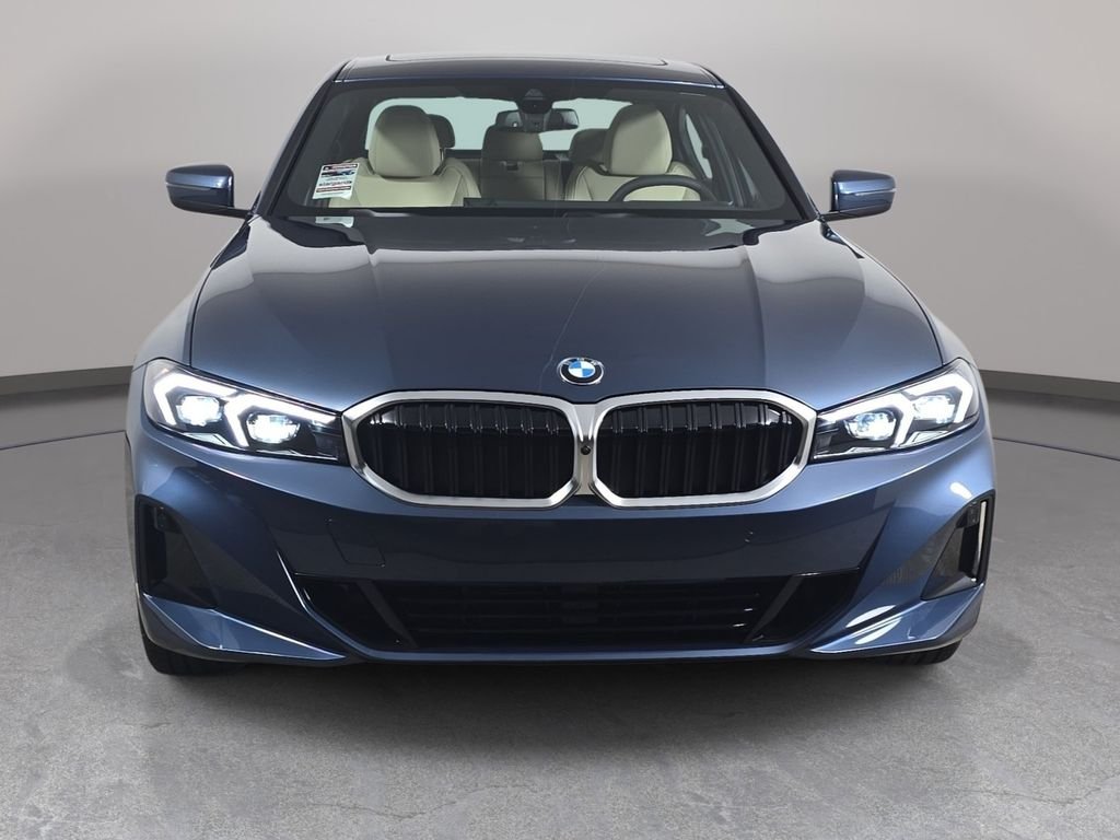 New 2026 Arctic Race Blue metallic BMW 330i xDrive image 2