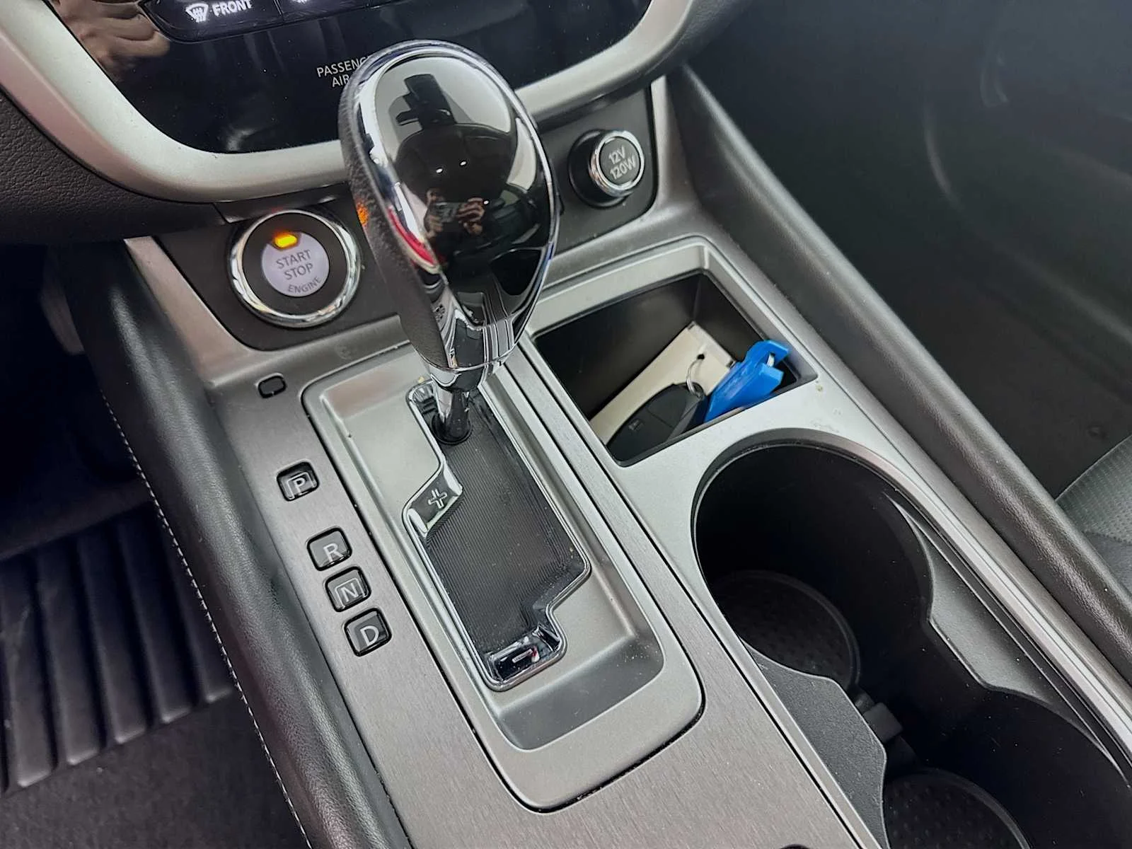 Used 2022 Boulder Gray Pearl Nissan SL image 15