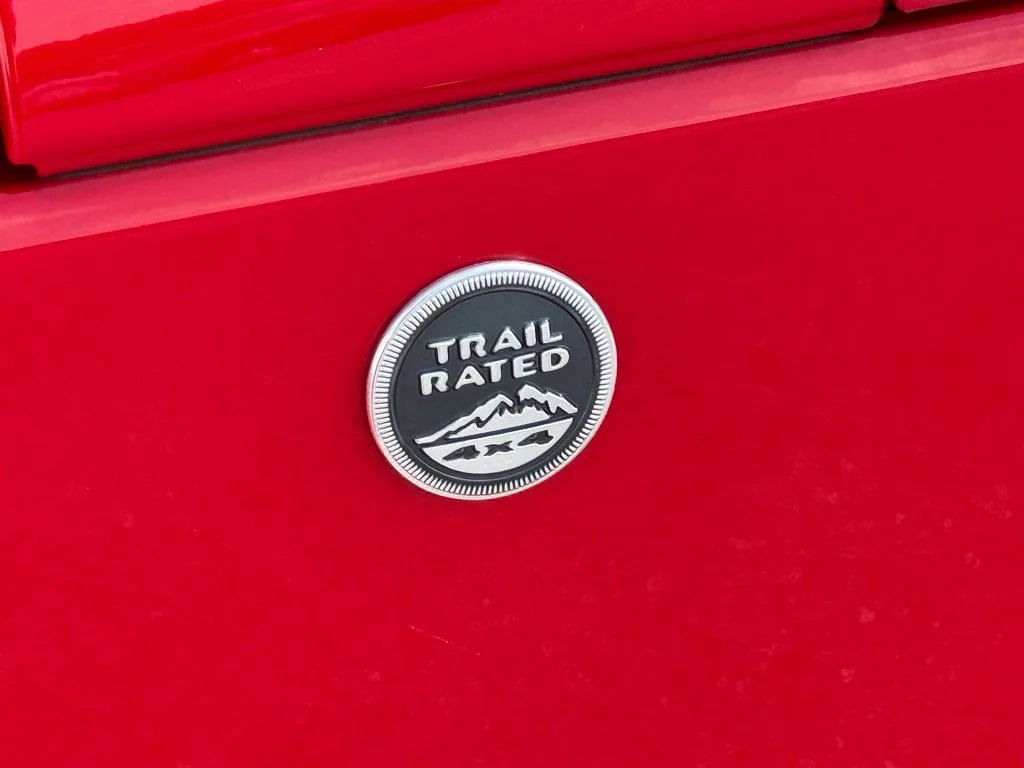 Used 2018 Red Jeep Unlimited Sahara image 27