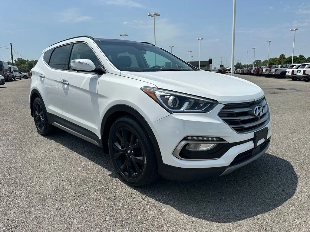 Used 2018 Frost White Pearl Hyundai 2.0T Ultimate image 3