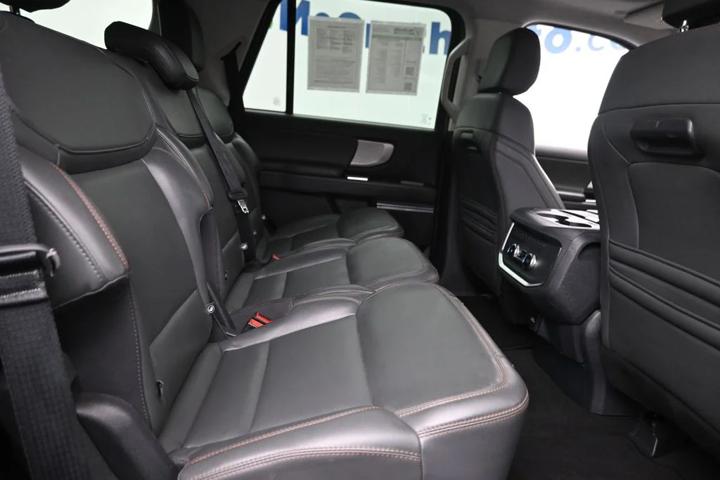 Used 2025 Black Ford Active image 10
