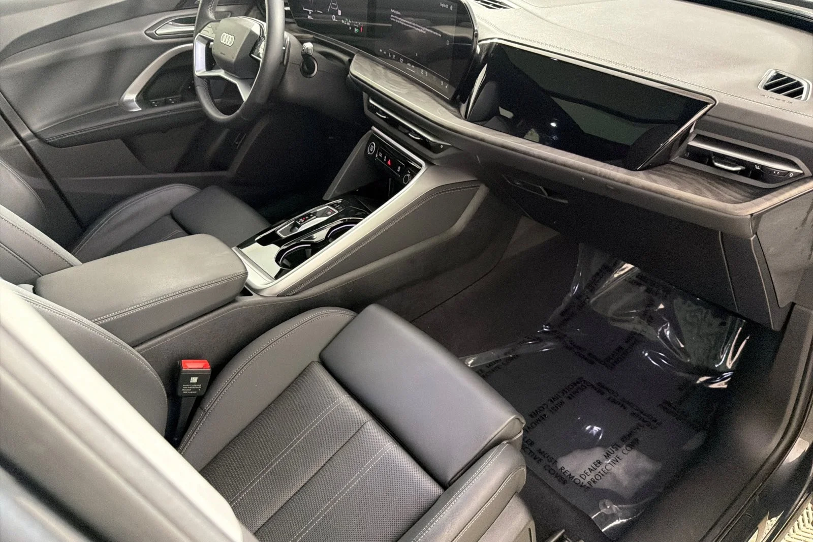 Used 2025 Tambora Gray Metallic Audi Premium Plus 2.0 TFSI quattro image 15