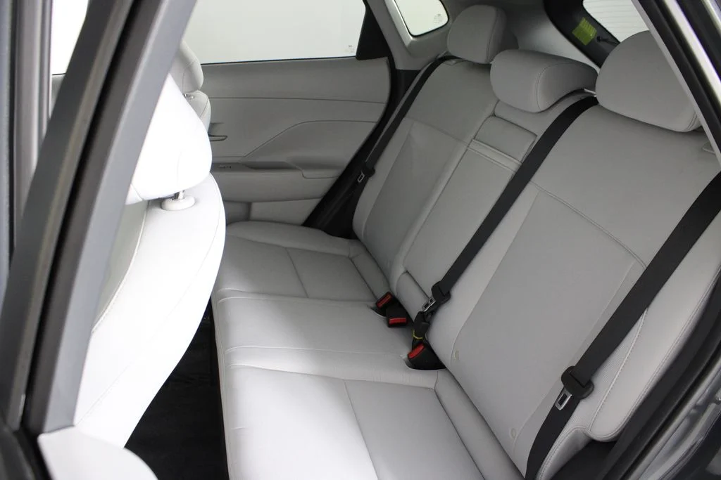 Used 2026 Gray Hyundai SEL Sport image 21