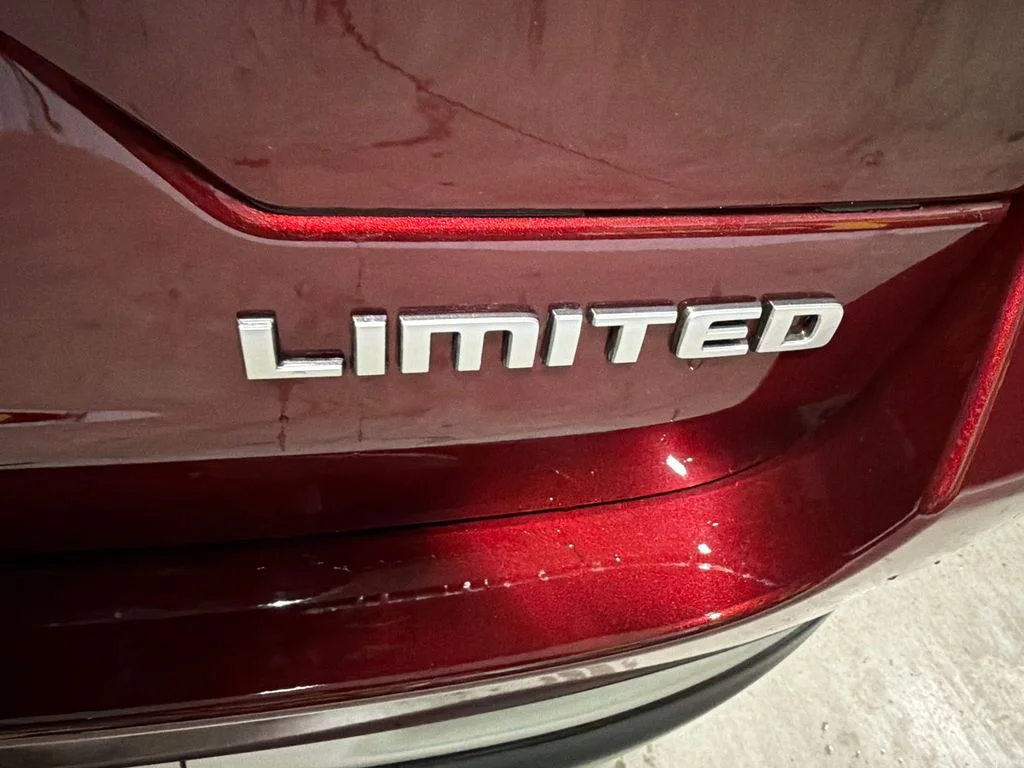 New 2026 Velvet Red Pearl-Coat Exterior Paint Jeep Limited image 10
