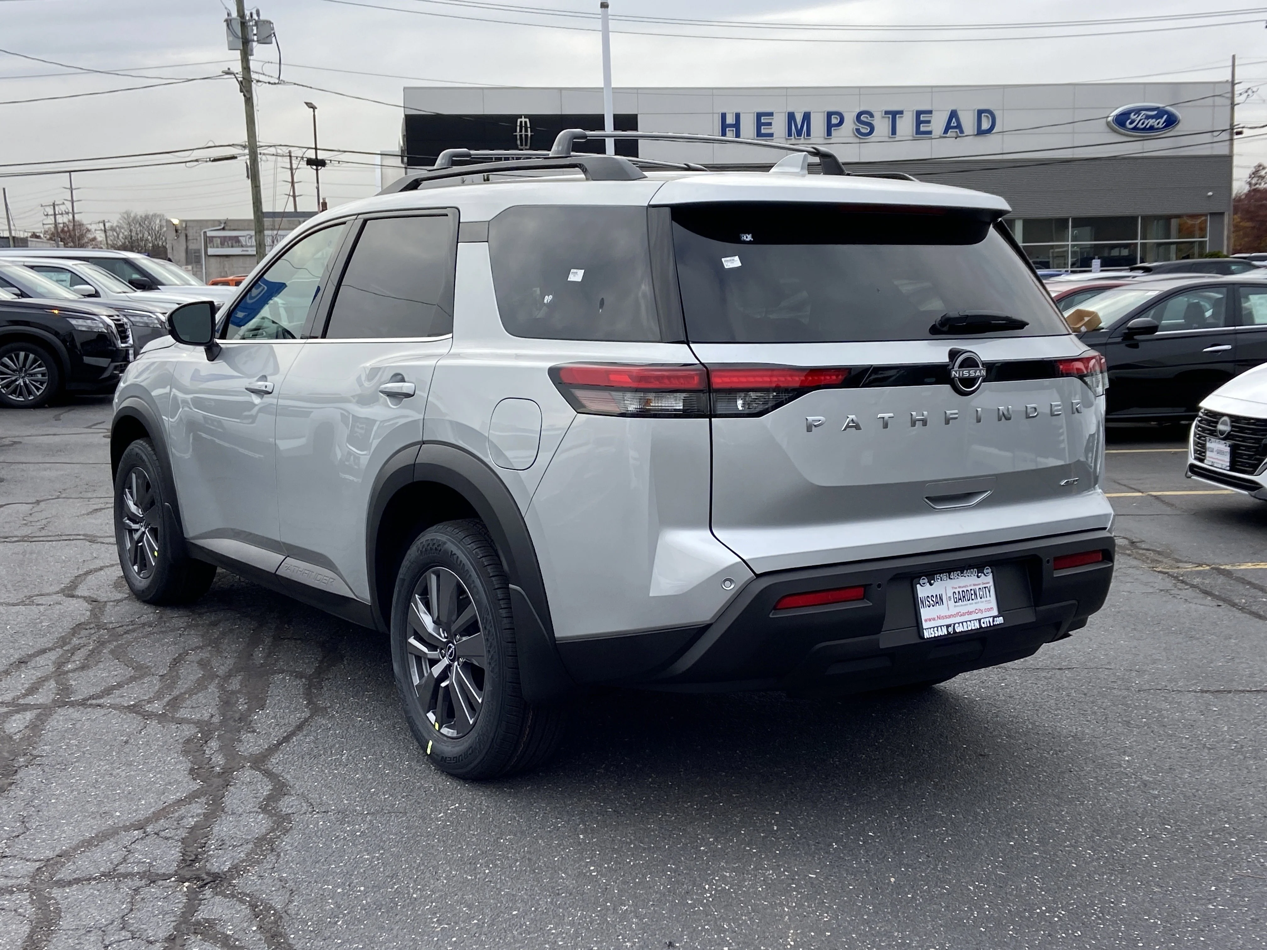 New 2025 Brilliant Silver Metallic Nissan SV image 6