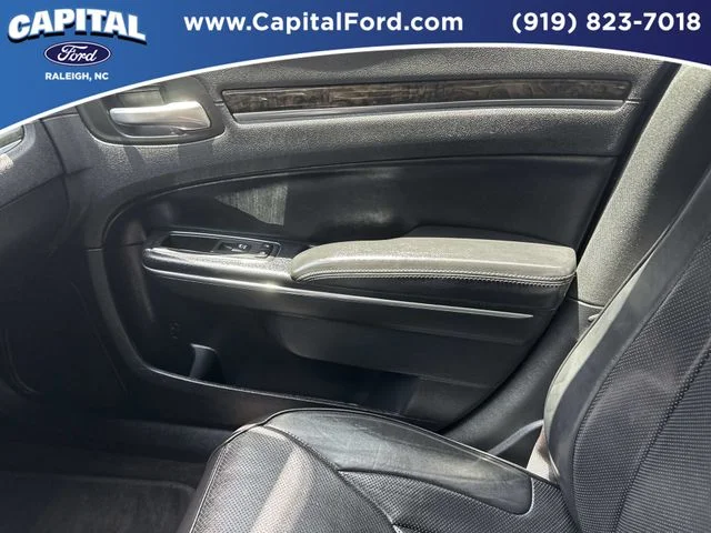 Used 2018 White Chrysler Limited image 29