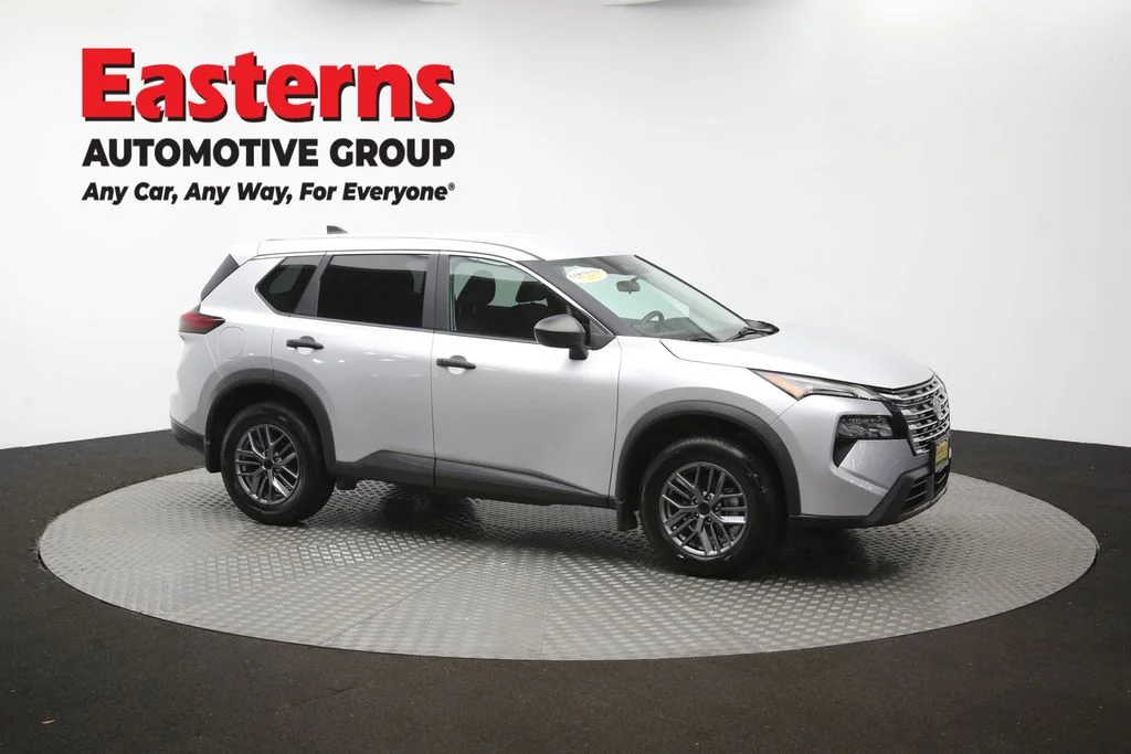 Used 2024 Silver Nissan S image 48