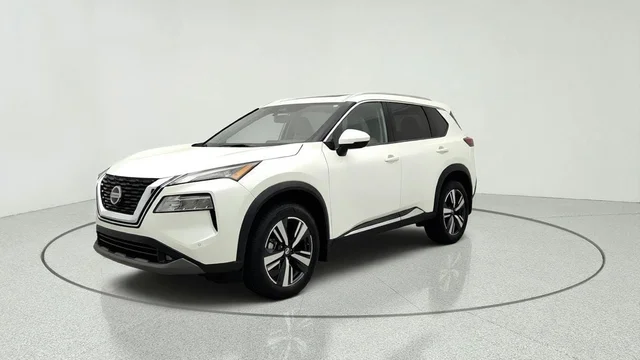 2021 Nissan Rogue FWD SL w/ Premium Pkg & Bose Audio