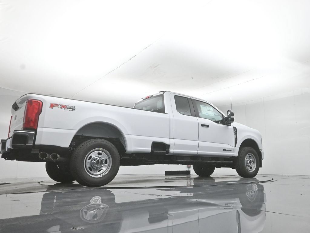 New 2026 Oxford White Ford XL image 46