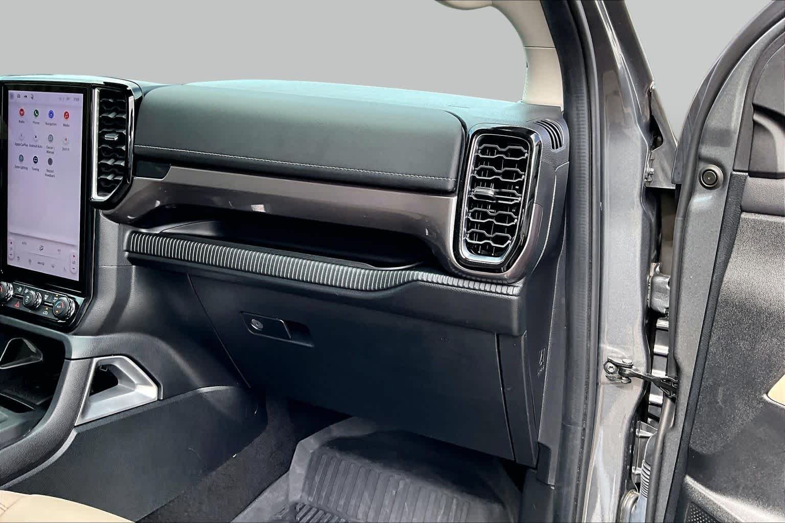 Used 2024 Carbonized Gray Ford LARIAT image 19