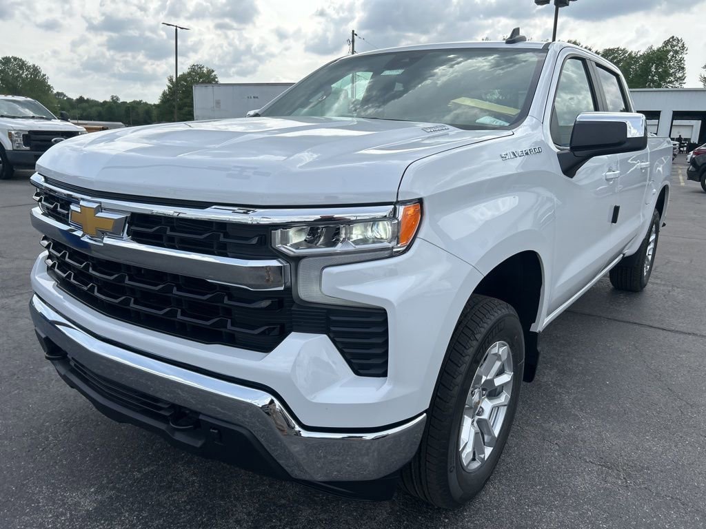2026 Chevrolet Silverado 1500 LT - Photo 8