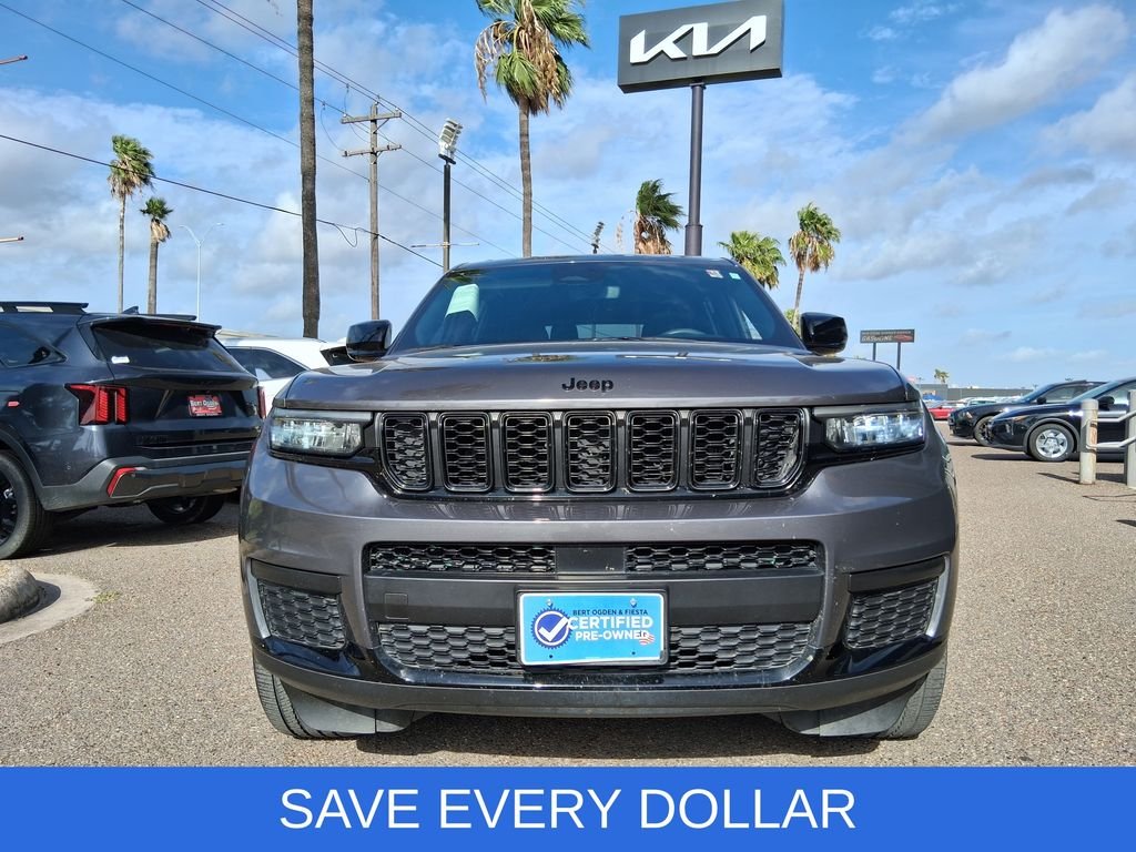 Used 2024 Gray Jeep Altitude X image 2