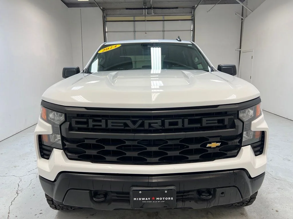 Used 2024 White Chevrolet WT image 13