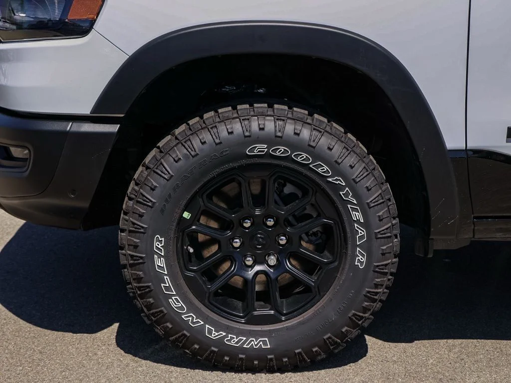 New 2026 Bright White Clear-Coat Exterior Paint RAM Rebel image 17