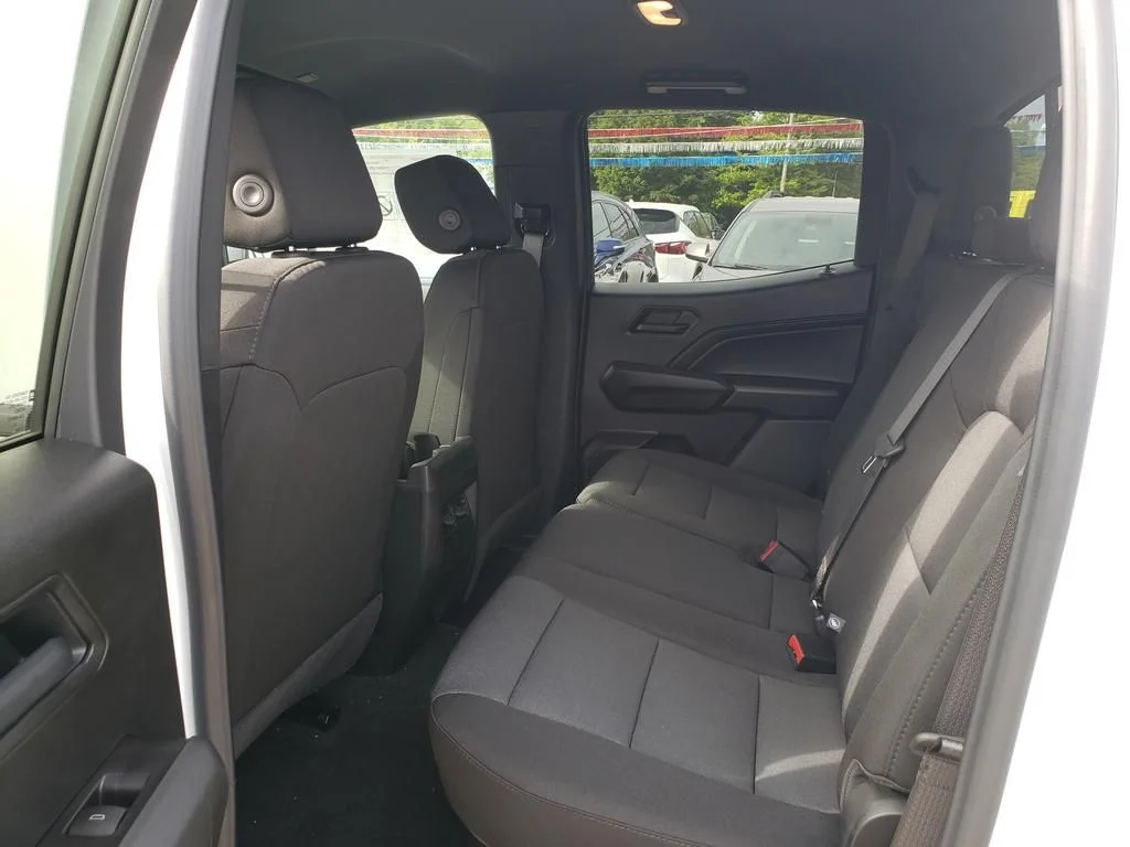 2026 Chevrolet Colorado Work Truck - Photo 15