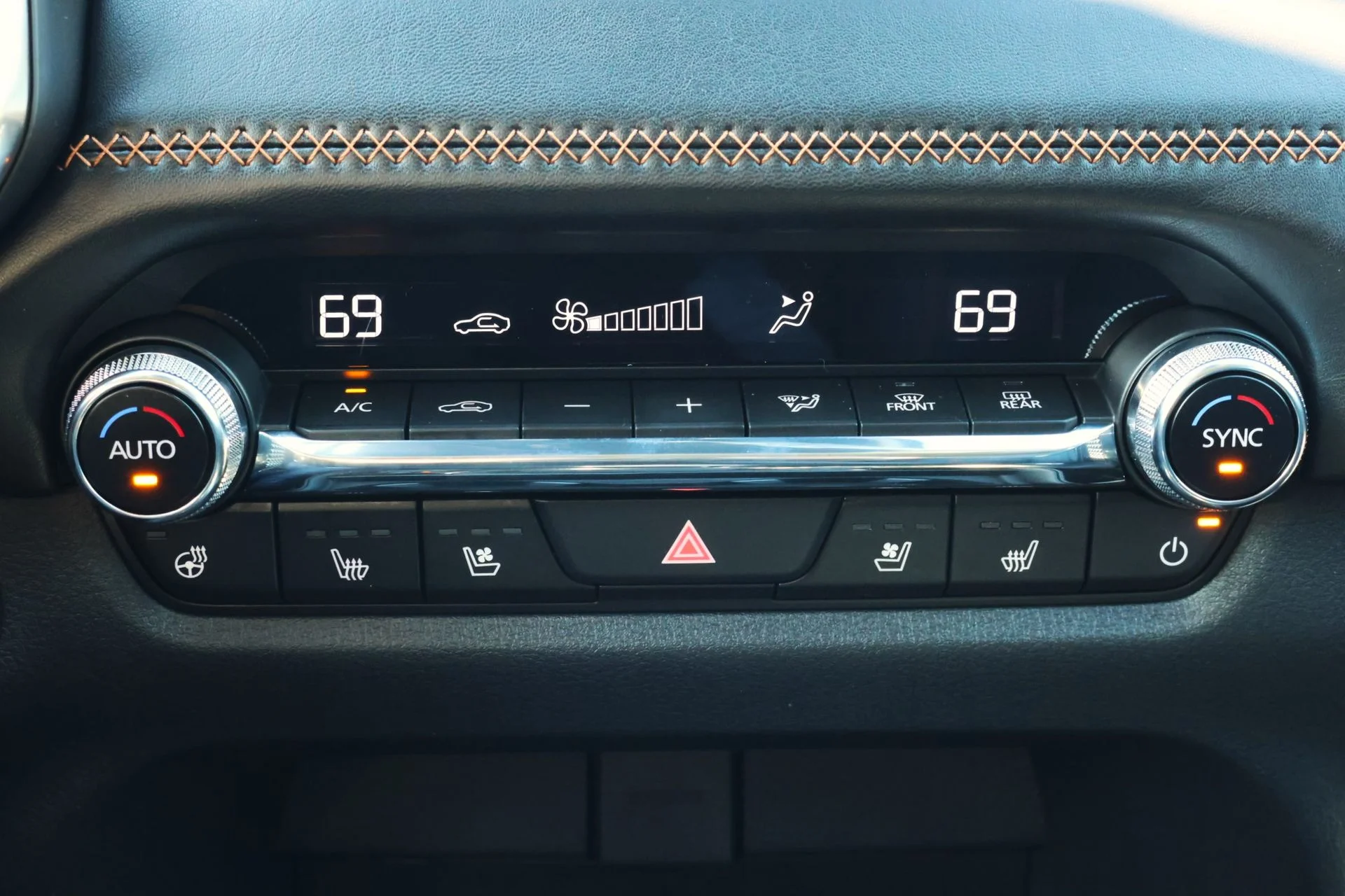 2026 Mazda CX-50 Premium Plus - Photo 18