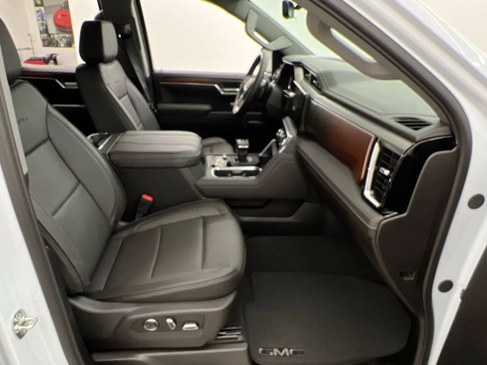 2026 GMC Sierra 1500 Denali - Photo 85