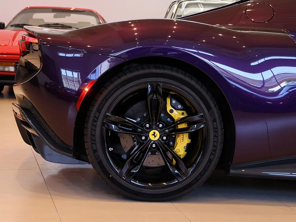 Certified Used 2025 Viola Hong Kong Ferrari  image 45