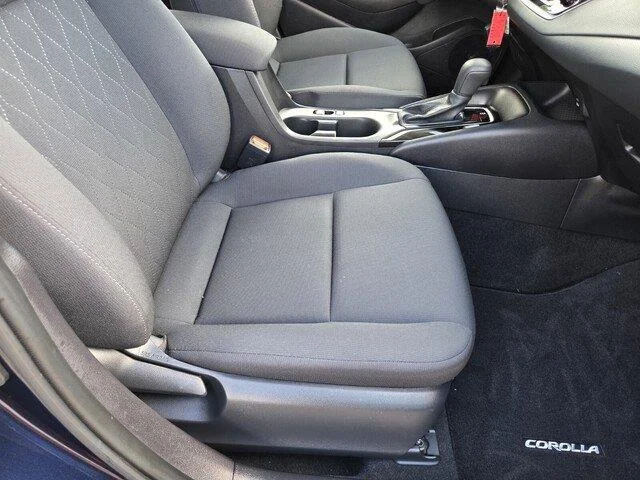 Used 2025 Blueprint Toyota LE image 27