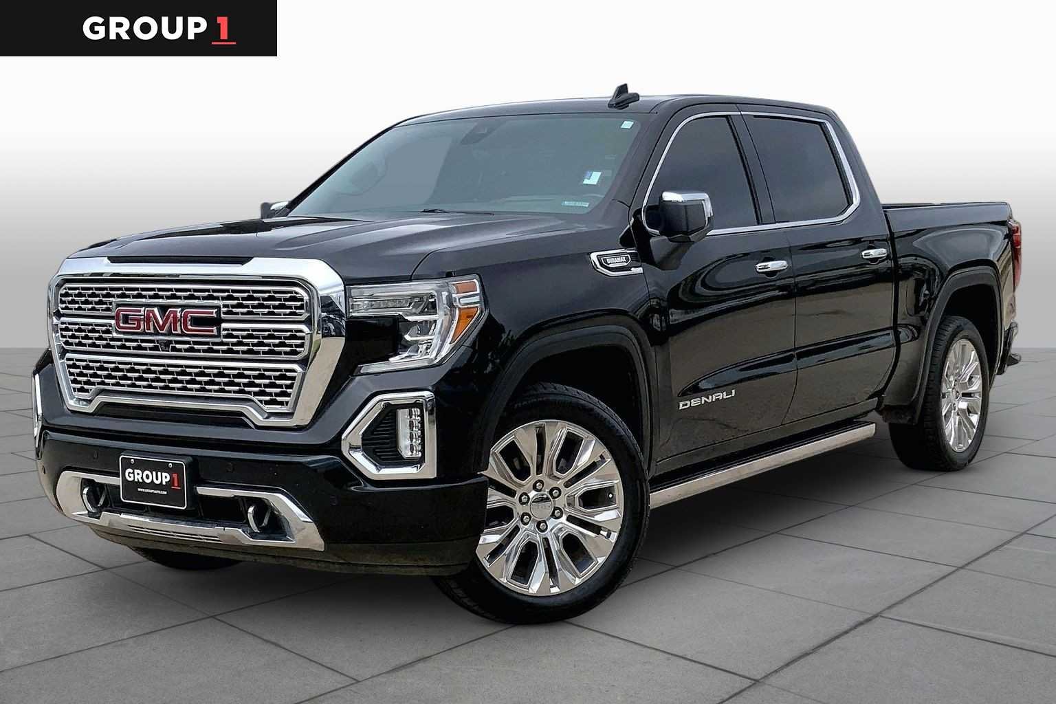 2020 GMC Sierra 4WD Crew Cab Short Box Denali's photo