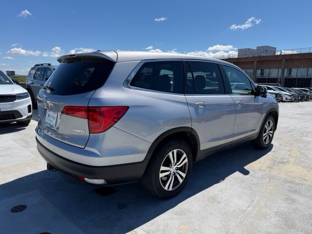 Used 2016 Gray Honda EX-L image 7
