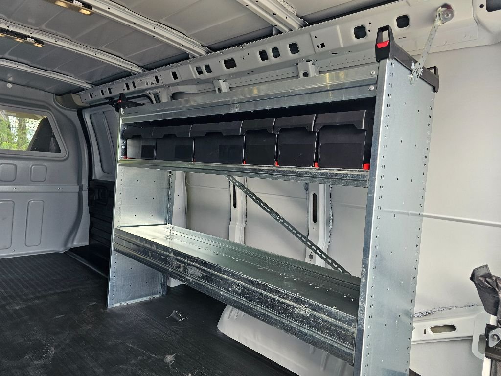 2025 GMC Savana Cargo Work Van - Photo 23