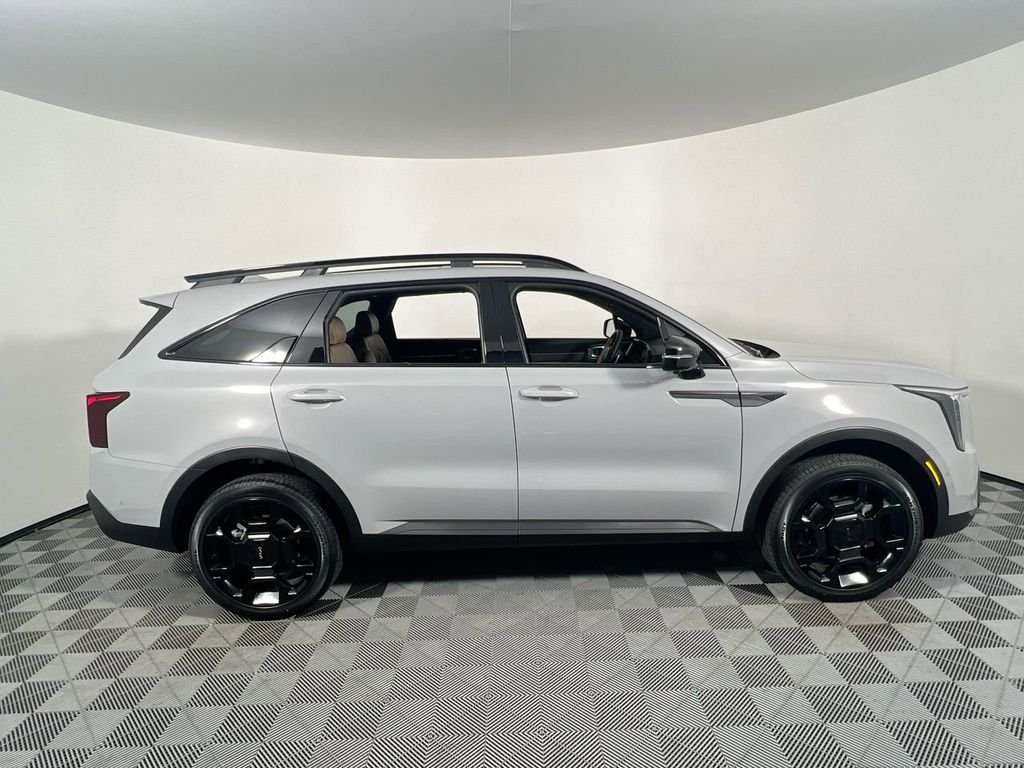 New 2026 Wolf Gray Kia X-Line SX Prestige AWD image 2