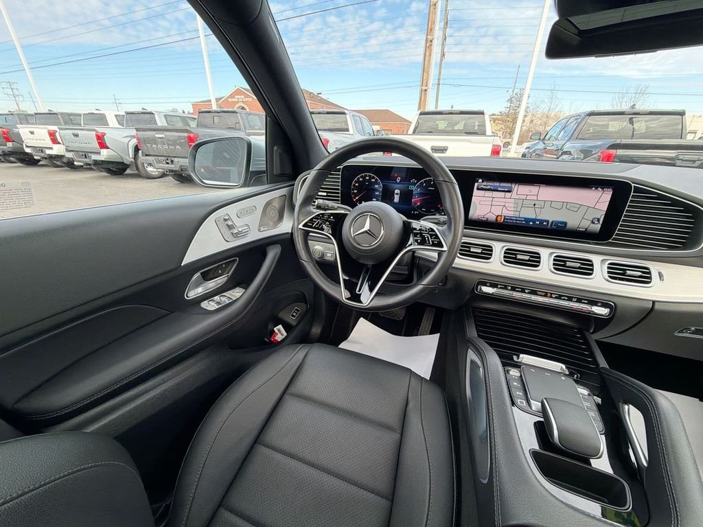 Used 2025 Black Mercedes-Benz GLE 350 image 15