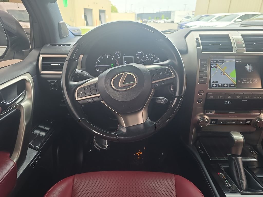 Used 2021 White Lexus 460 image 16