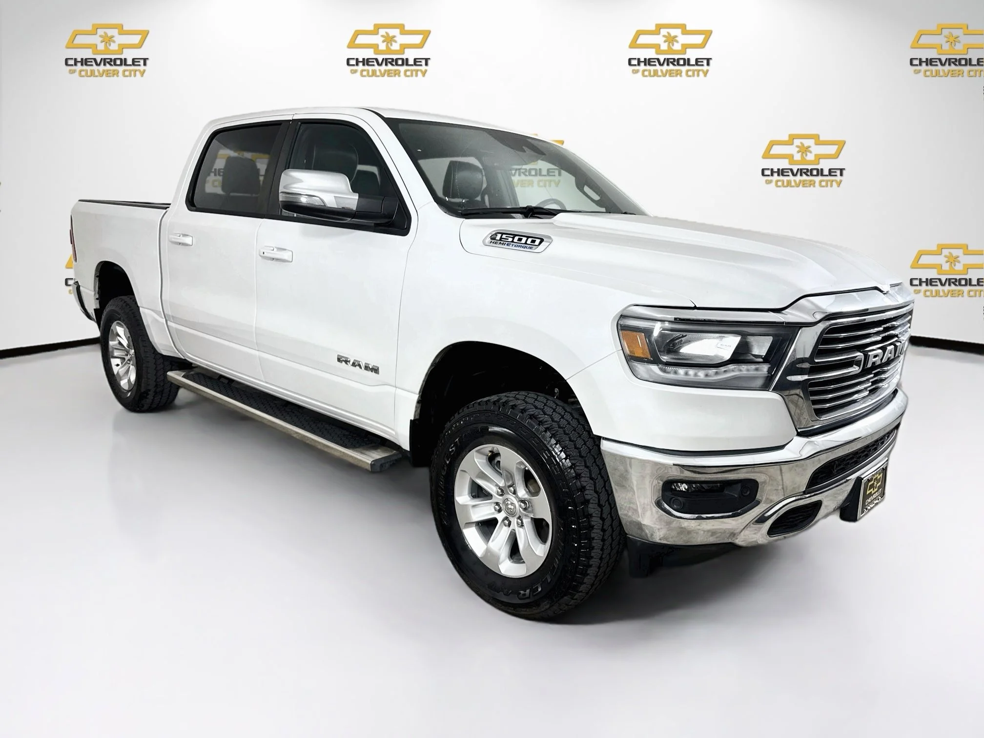 Used 2024  Ram Laramie image 1