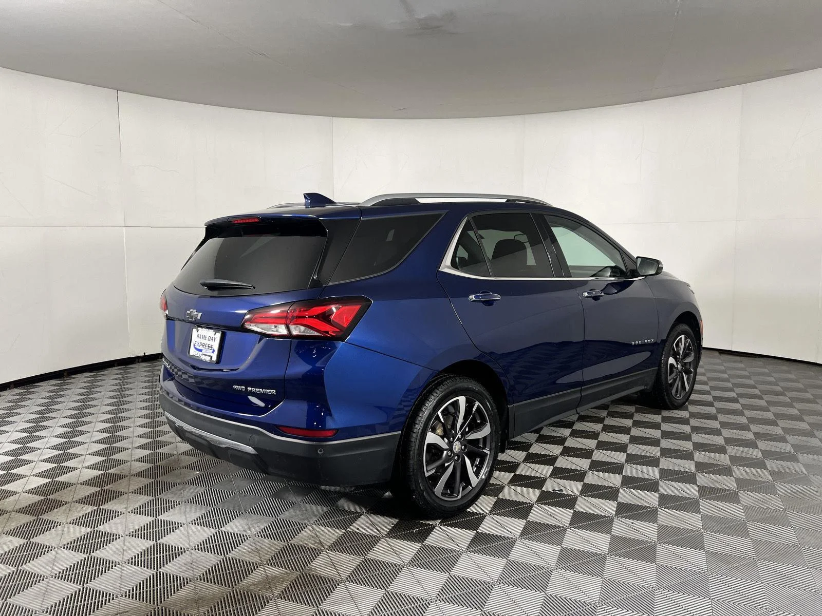 Used 2022 BLUE GLOW METALLIC Chevrolet Premier image 46