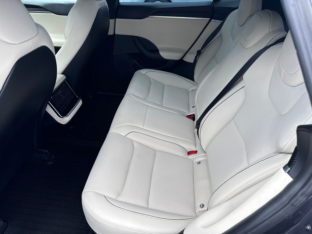 Used 2021 Black Tesla Plaid image 17