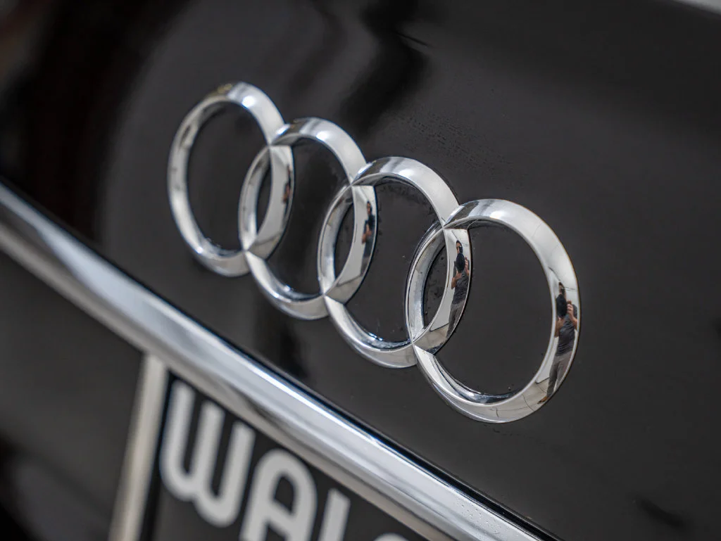 Used 2019 Brilliant Black Audi 3.0T Prestige image 18