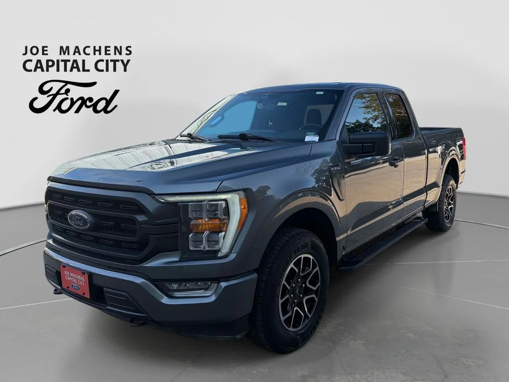 Used 2023 Carbonized Gray Metallic Ford XLT image 9